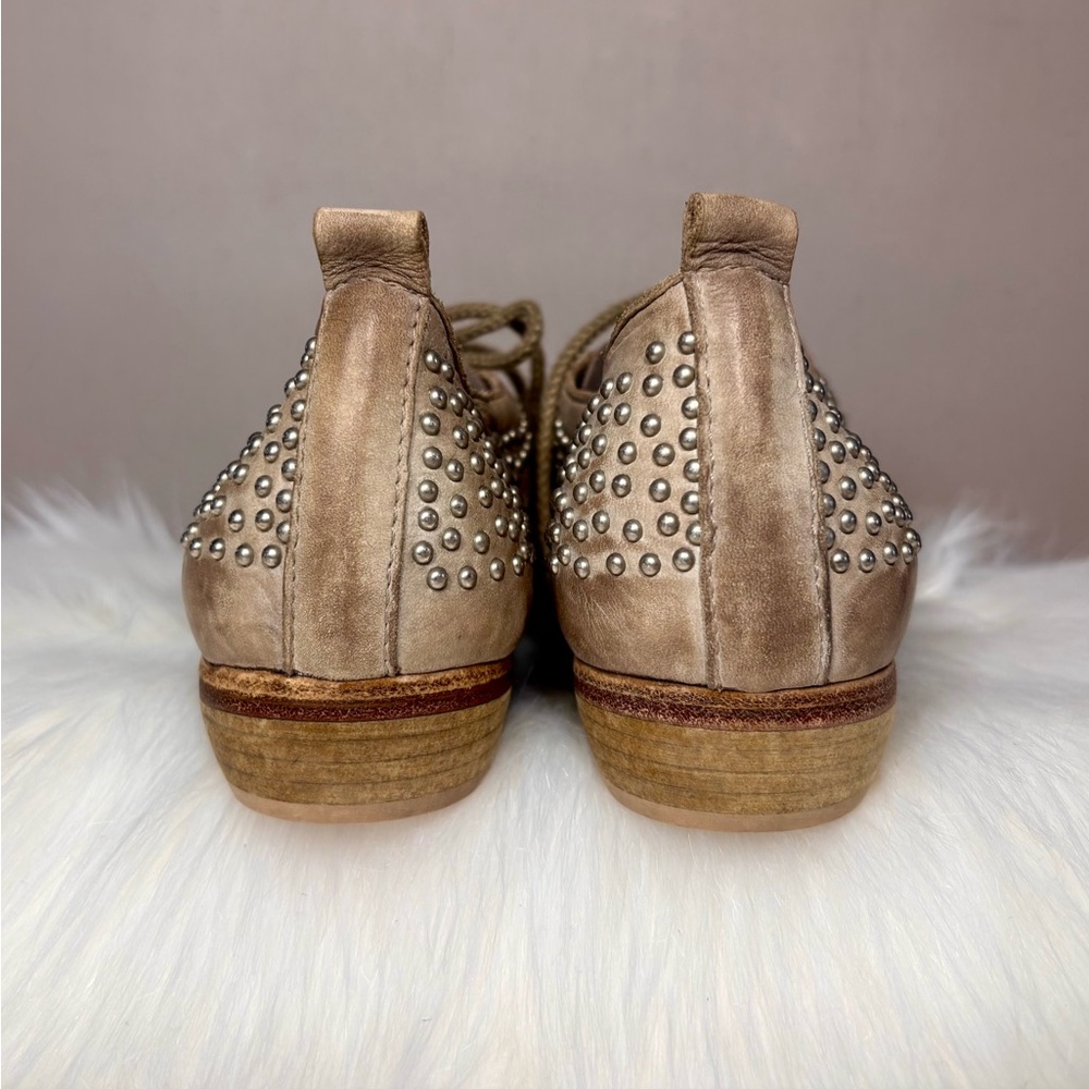 JUICE SHOES Studded Leather Distressed Loafers - Picture 3 of 6